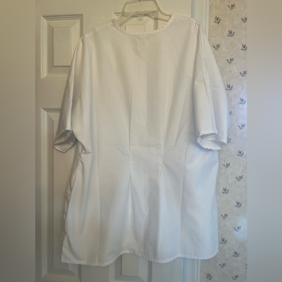 White Uniform Top - Picture 2 of 4
